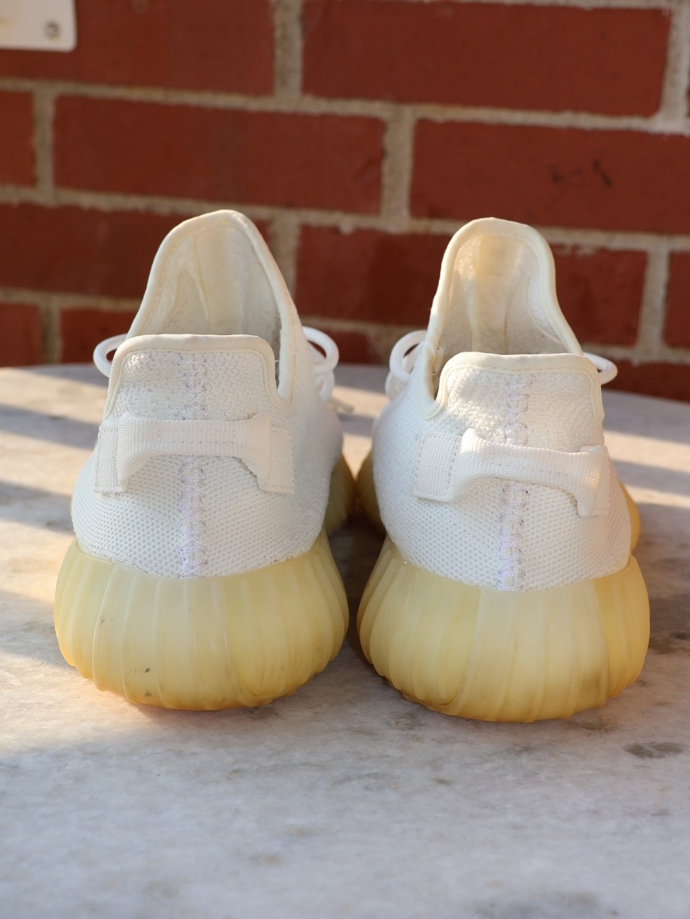 Yeezy Boost 350 V2 "Cream White" - Picture 5 of 9